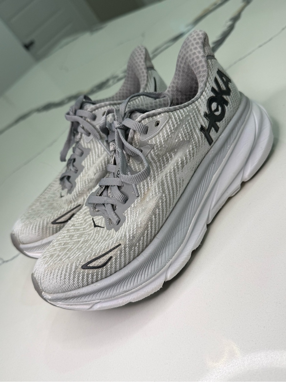 Hoka One One Clifton 9 Women's Running Shoes Grey White Size US 5B